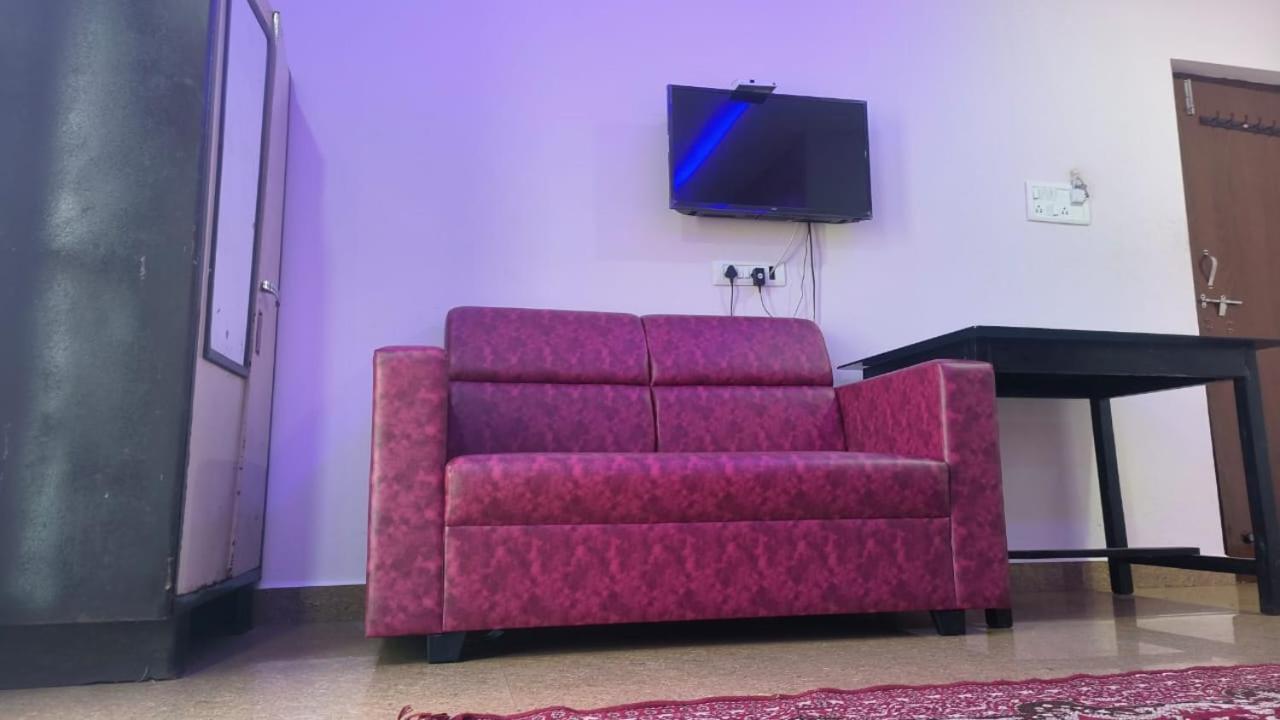 Apartamento Blue Rays Calangute Habitación foto